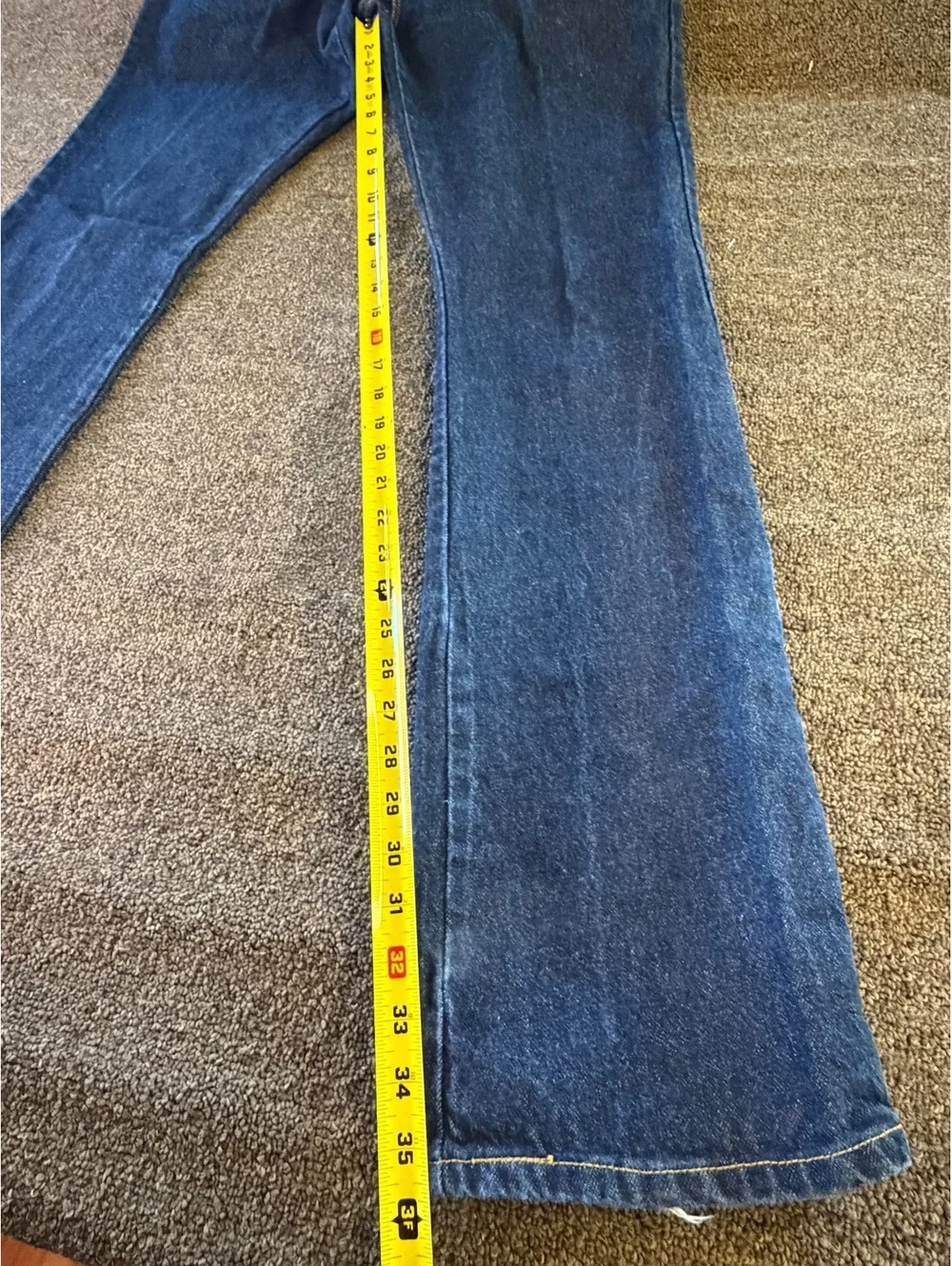 05 vintage Levi’s 517 Boot Cut Jeans Men’s 33x36 Made USA 100% Cotton Blue Denim